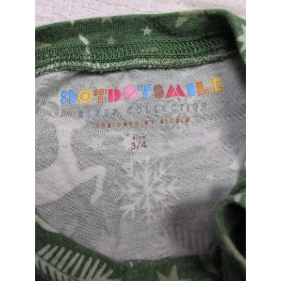 3/4 Dot Dot Smile Holiday Pajamas - Picture 5 of 8